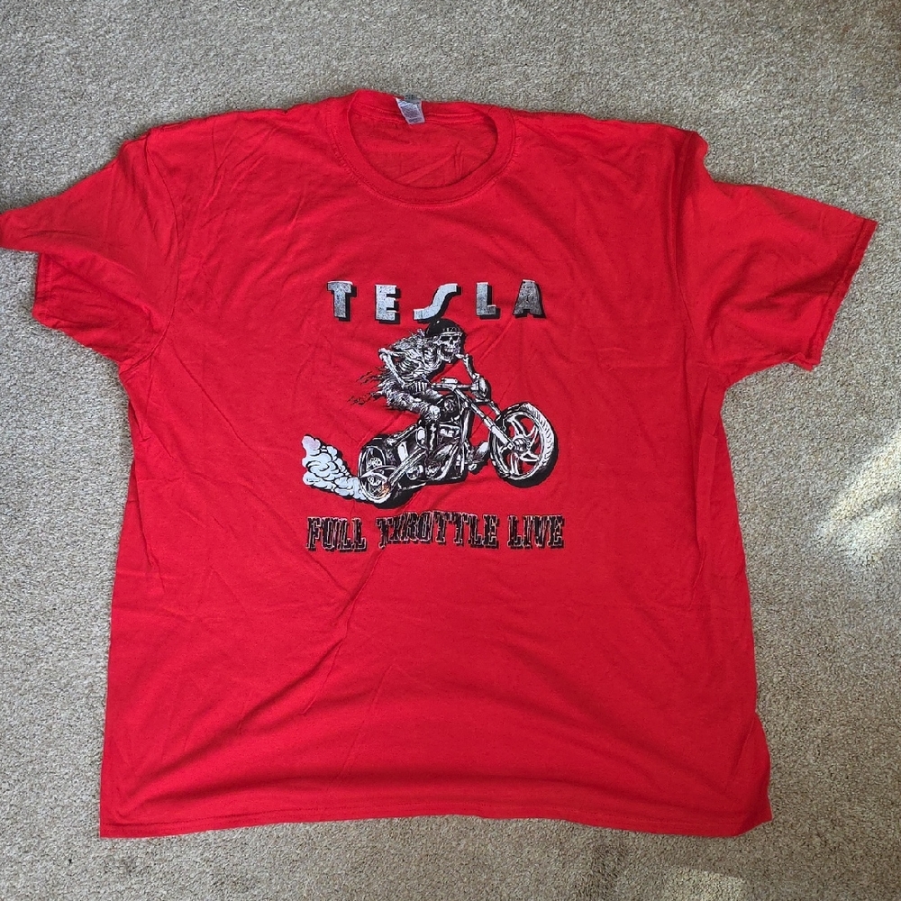 Tesla Red Graphic Tour Tee 3X